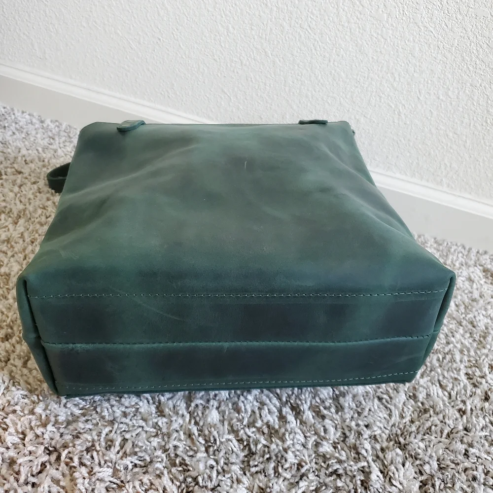 Green leather tote bag - Picture 4 of 6